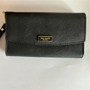 Kate Spade phone wristlet